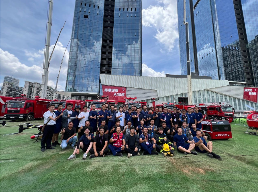 參與演練的全體飛手團隊合影